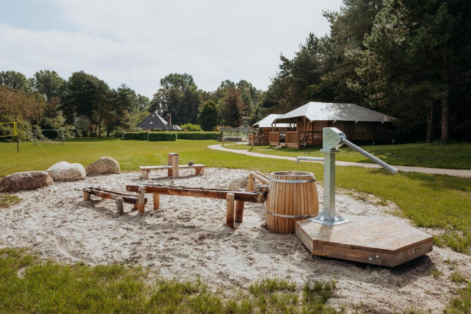 Glamping Lodge With Eco-Wellness Zeewolde Zewnętrze zdjęcie