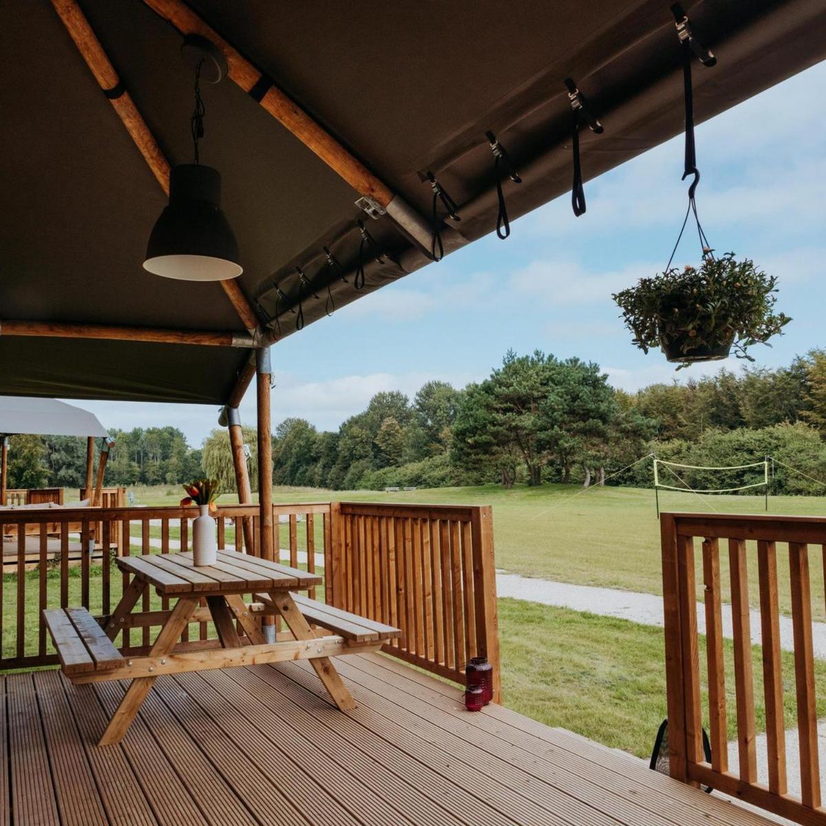 Glamping Lodge With Eco-Wellness Zeewolde Zewnętrze zdjęcie